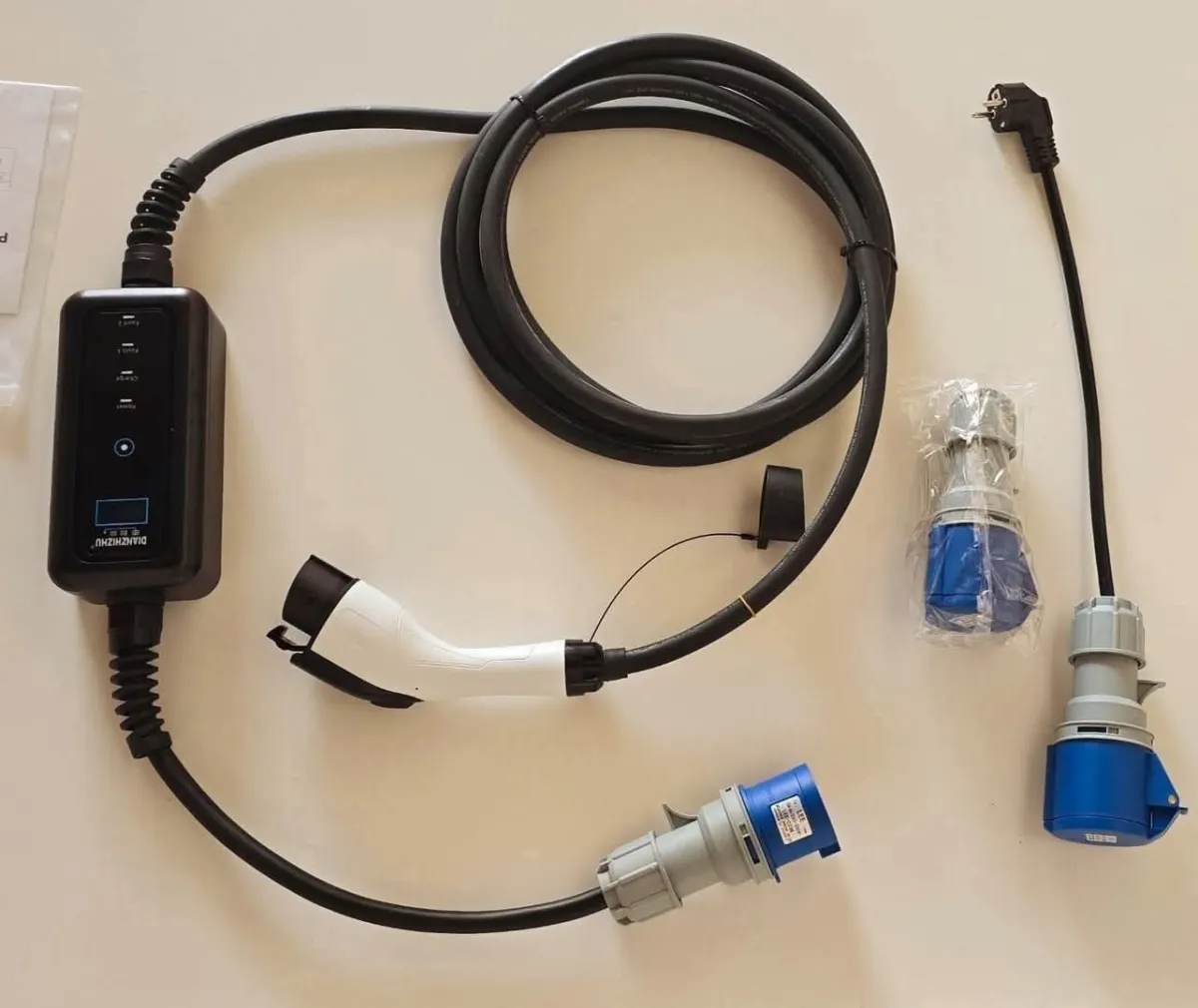 Სახლის type  1 დამტენი 32 ამპერიანი