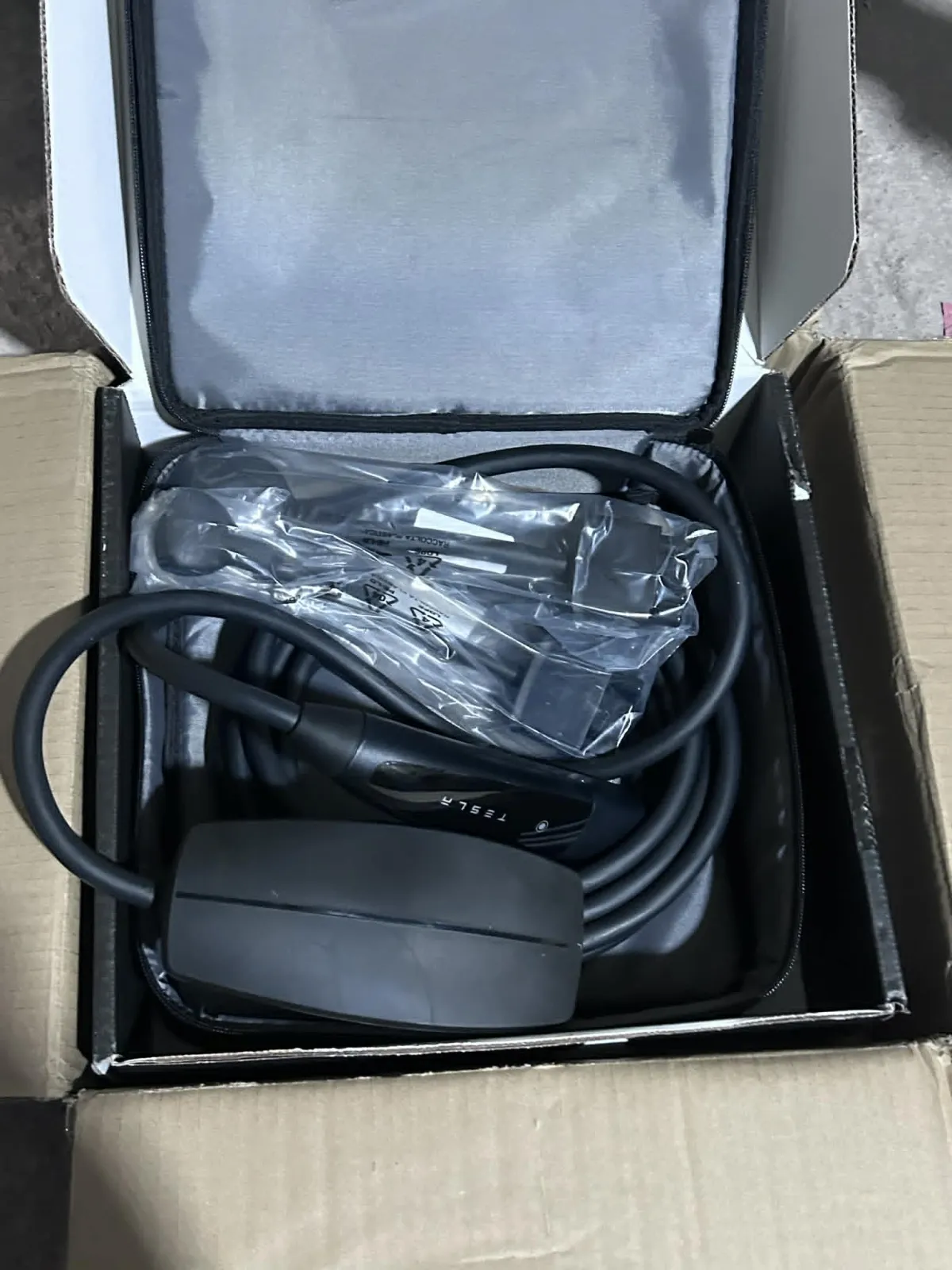 Tesla Mobile Charger Gen 3