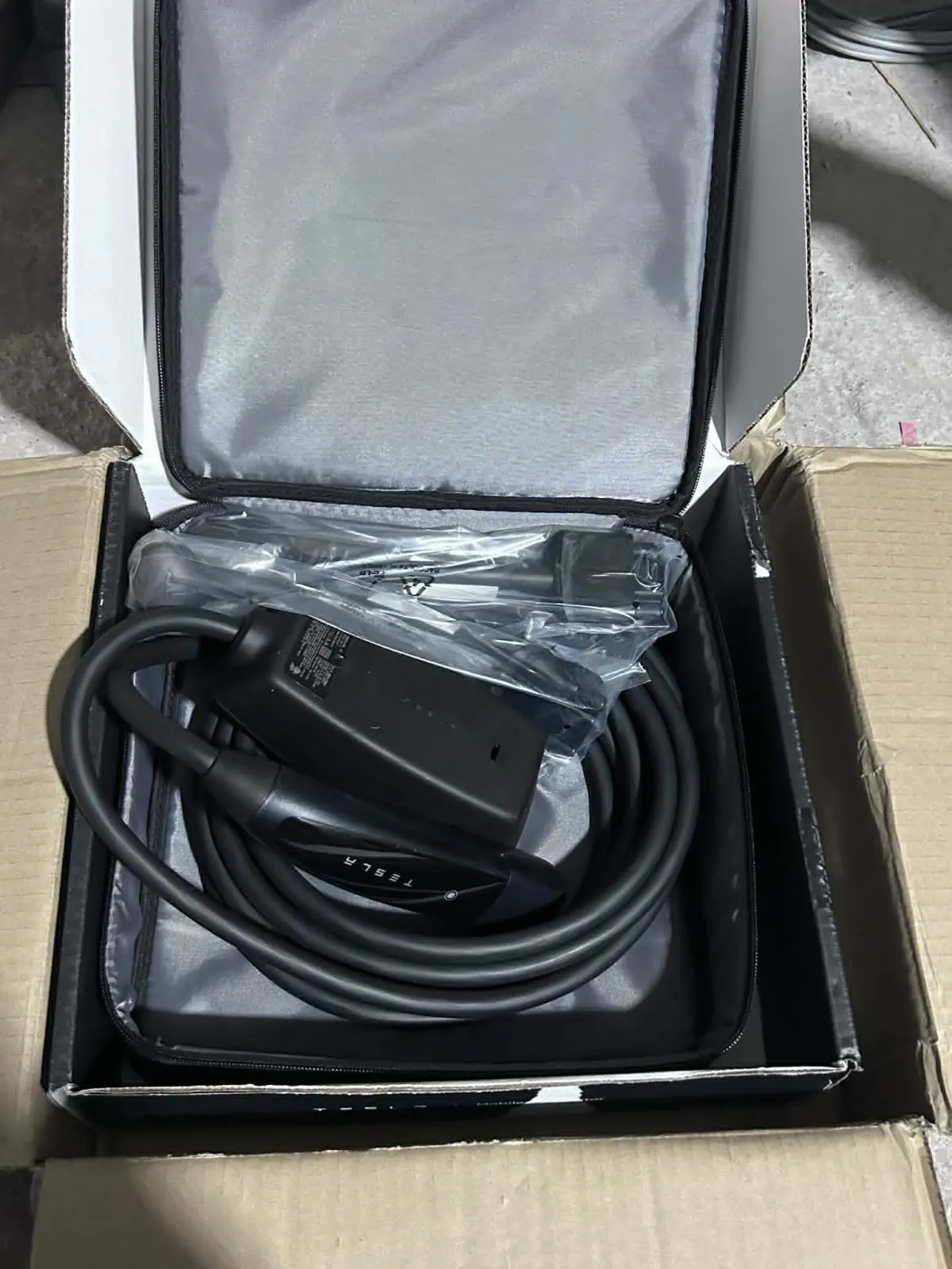 Tesla Mobile Charger Gen 3